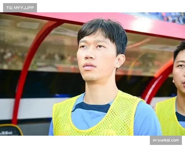 申花新赛季备战:于汉超、戴伟浚、谢鹏飞合练,吴曦面具护航 申花新赛季备战:于汉超、戴伟浚、谢鹏飞合练,吴曦面具护航