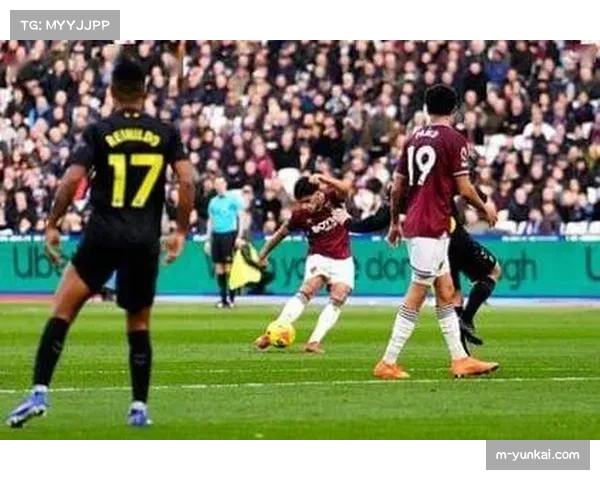 西汉姆联二十五分保级形势严峻 与森林的六分战将决定命运 西汉姆联二十五分保级形势严峻 与森林的六分战将决定命运